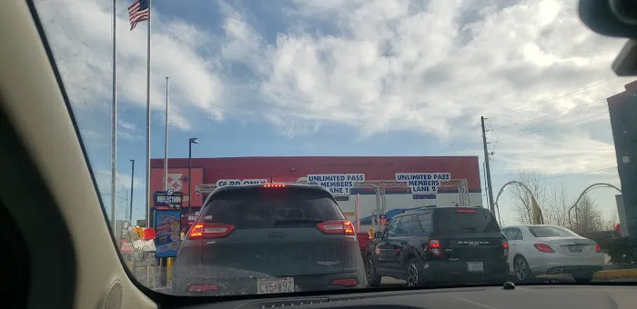 Speeder's Car Wash Picture 10