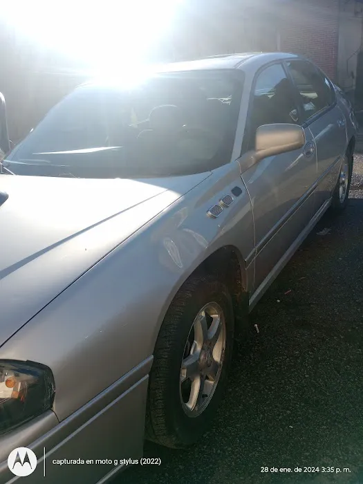 10th Street Car Wash Picture 4