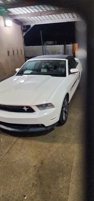 Mission Road Car Wash Picture 7