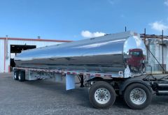 McCoys Truck Detailing photo 1