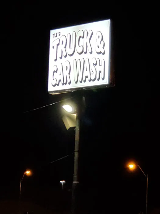 TJ's Truck & Car Wash Picture 1