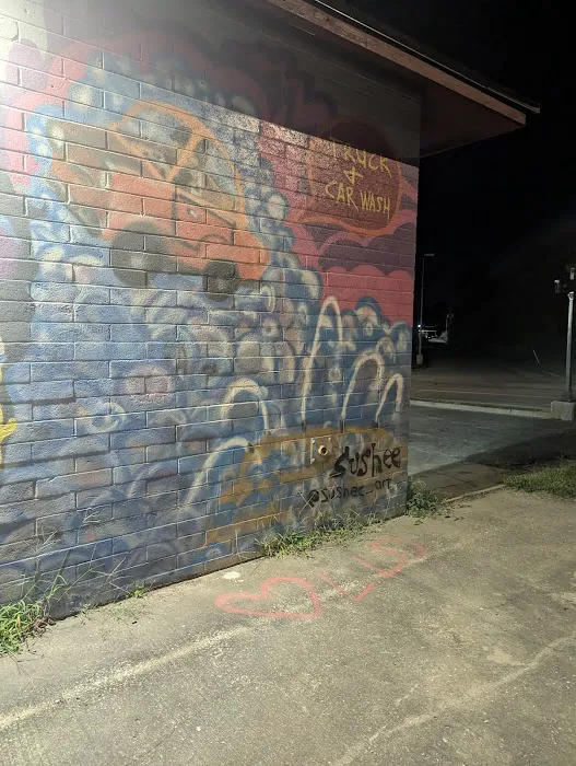 TJ's Truck & Car Wash Picture 5