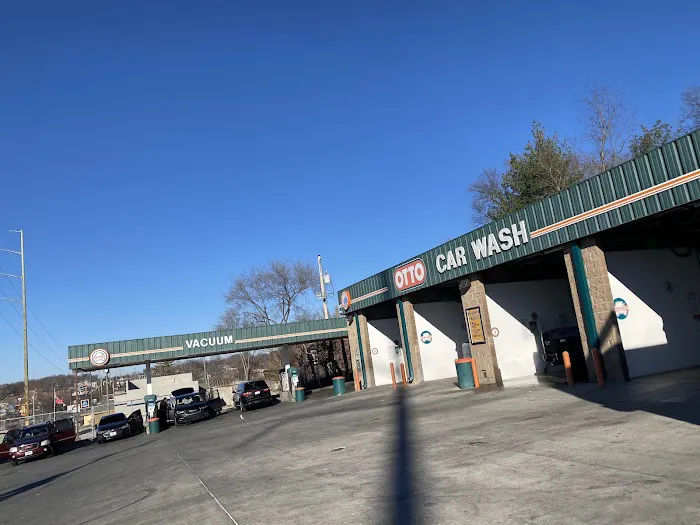 OTTO Car Wash Picture 9