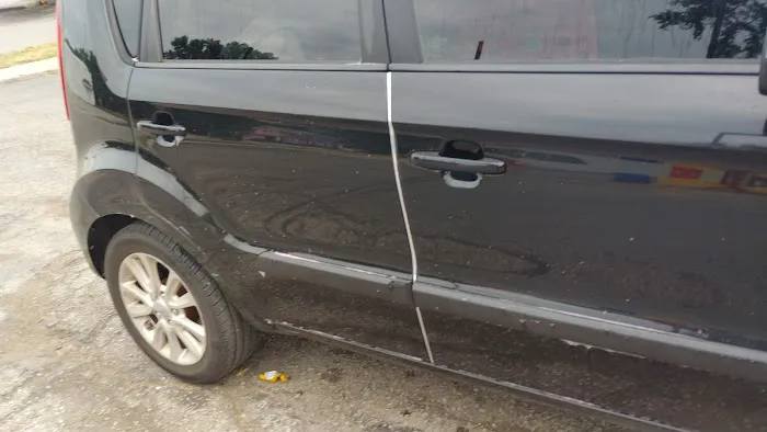 Maywood Car Wash Picture 1