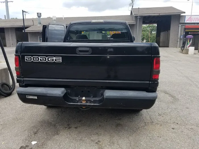 Wet Wash Car Wash Picture 9