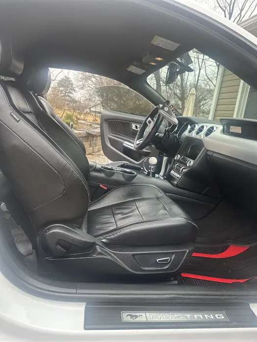 OLIVA’SCARDETAILING LLC. Picture 4