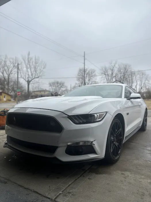 OLIVA’SCARDETAILING LLC. Picture 7