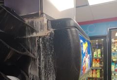 Mini Mart Car Wash photo 1