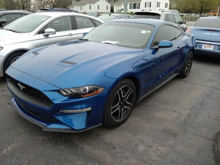 Highland Crest Car Wash Picture 1