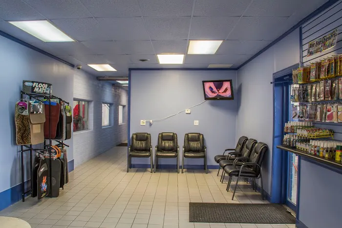 Diamond Finish Car Wash & Detail Center Picture 2