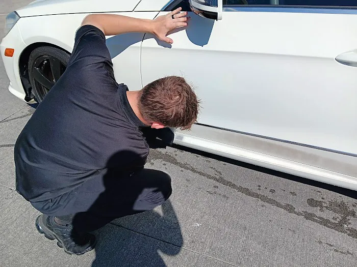 GO Car Wash Picture 8