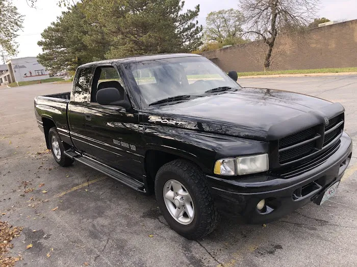 Raytown Car Wash & Polishing Picture 1