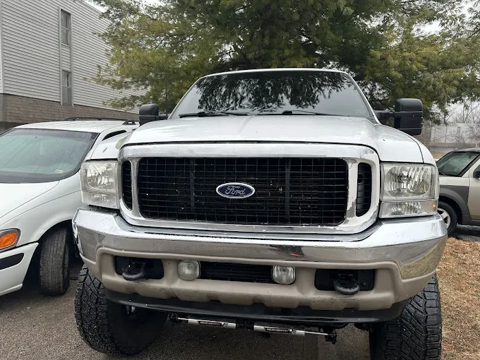 Raytown Car Wash & Polishing Picture 5