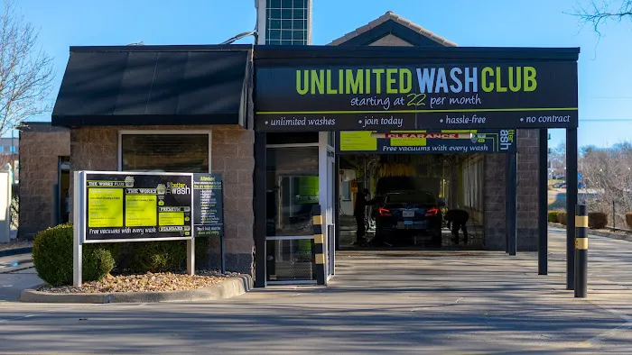 The Better Wash - Gladstone Express Tunnel Car Wash Picture 3