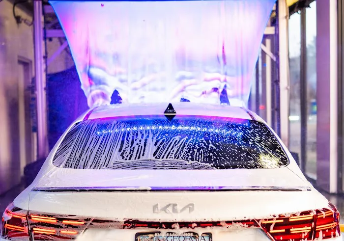 Tidal Wave Auto Spa | Car Wash Picture 5