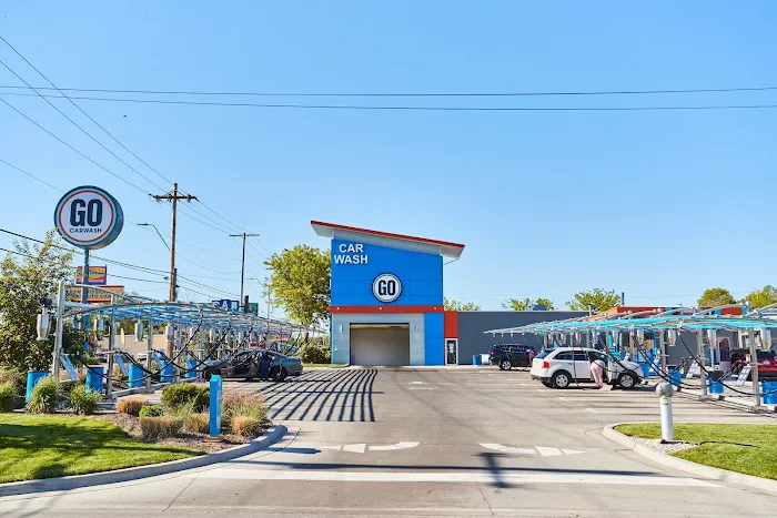 GO Car Wash Picture 3