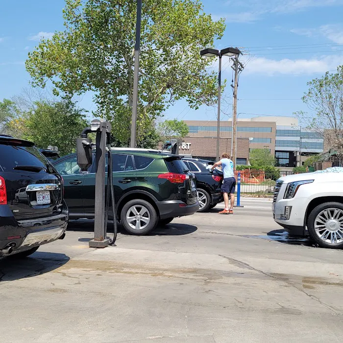 Waterway Carwash Picture 5