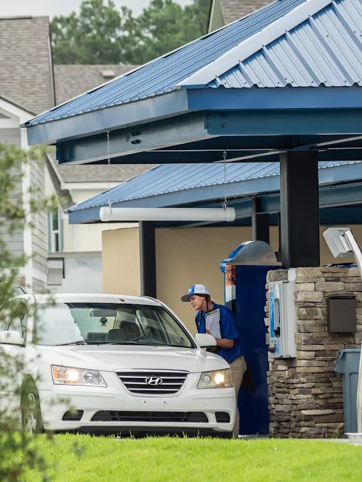 Tidal Wave Auto Spa | Car Wash Picture 10