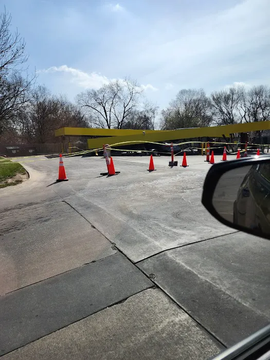 Zips Car Wash Picture 10