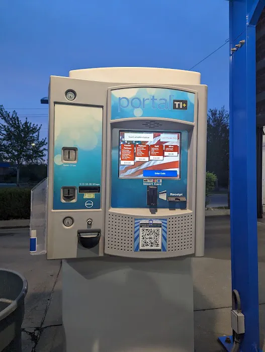 Premier Carwash Picture 9