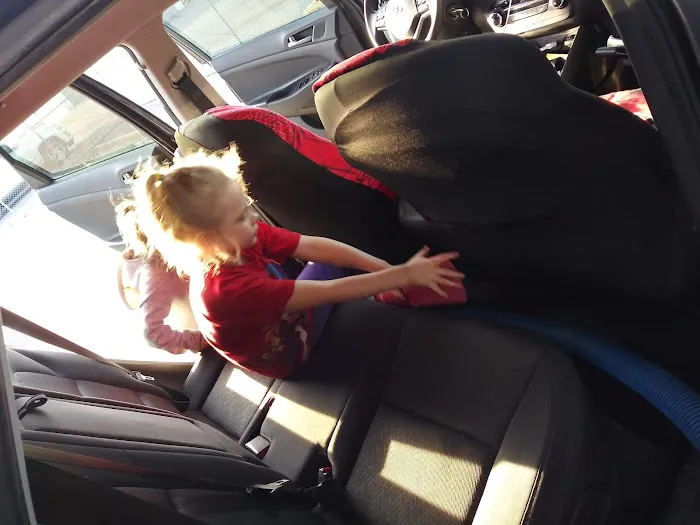 Ultra Clean Car Wash Independence Picture 4