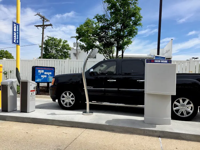 Ultra Clean Car Wash Independence Picture 9