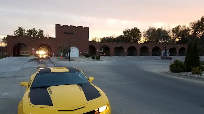 Dr Spotless Car Wash Picture 4