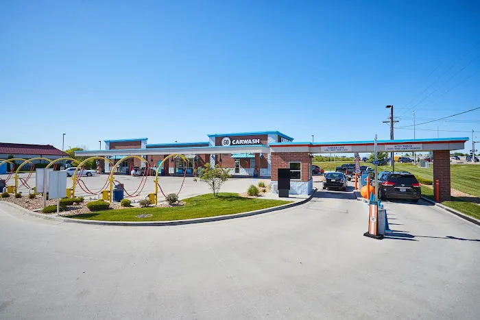 GO Car Wash Picture 2