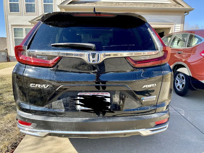 GO Car Wash Picture 9