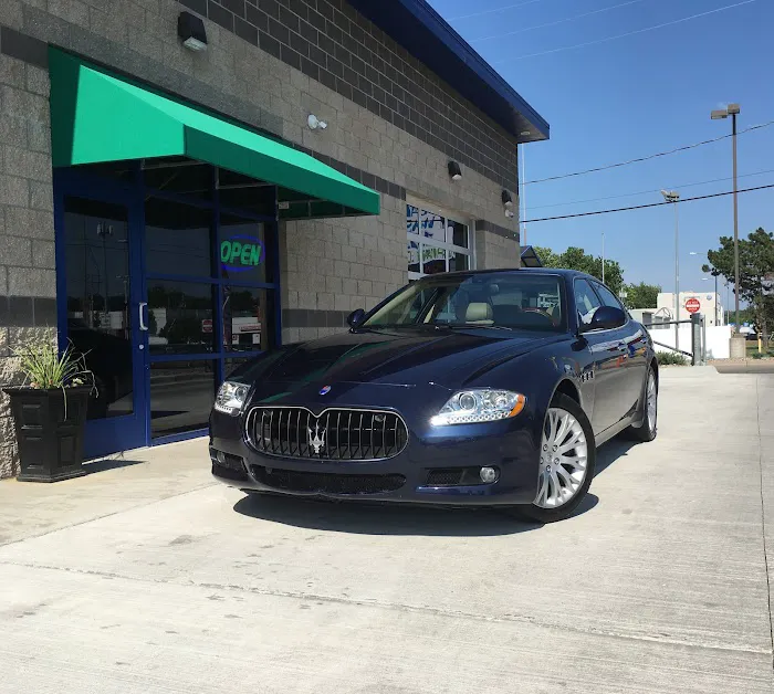 Ultra Clean Car Wash Kansas City Picture 8