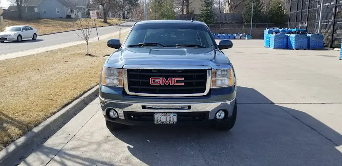 Shawnee Car Wash LLC Picture 7