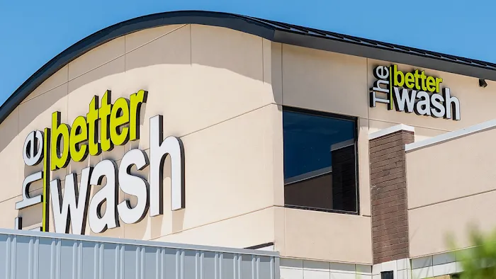 The Better Wash - Tiffany Springs Picture 3