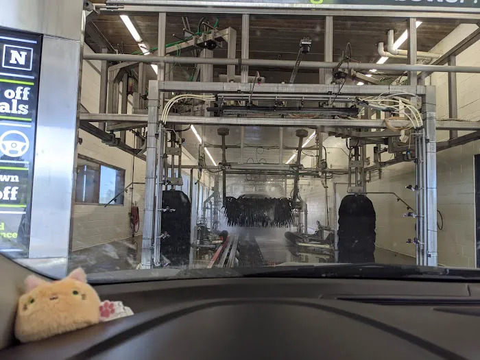 The Better Wash - Tiffany Springs Picture 10