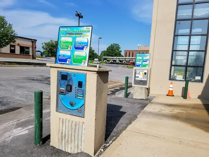 Get Clean Car Wash Picture 2