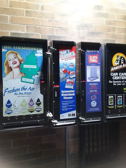 O P Carwash LLC Picture 8