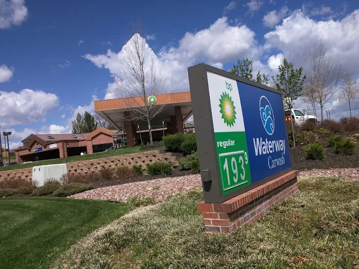 Waterway Carwash Picture 8