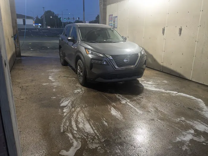 Car Wash Picture 2