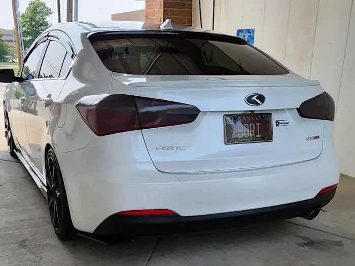 Lenexa Car Wash Picture 3