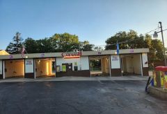 Lenexa Classic Car Wash photo 3