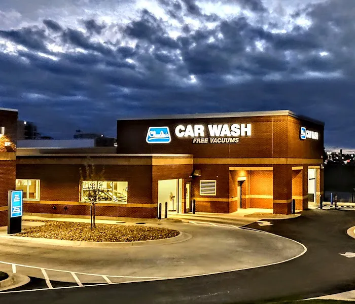 Charlie's Car Wash Picture 2