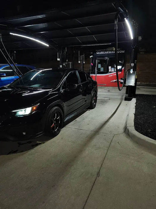 Club Car Wash Picture 7