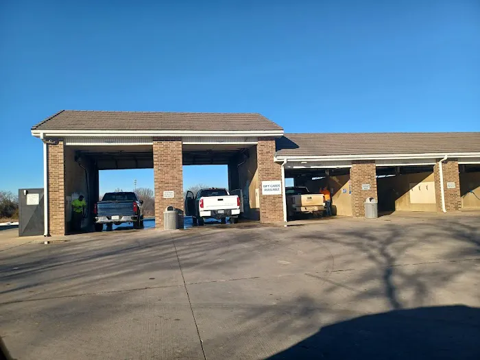 PRO CAR WASH SOUTH Picture 1