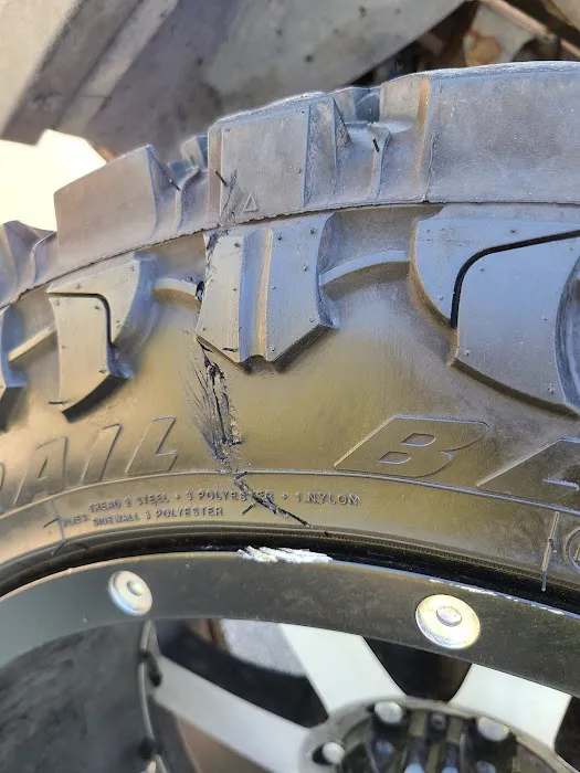 GO Car Wash Picture 4