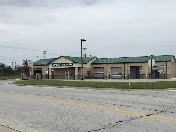 Ward's Car Wash Picture 3