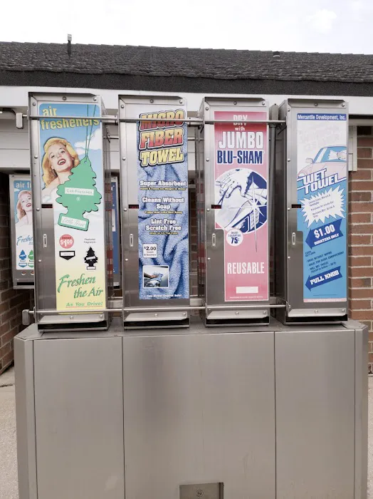 Martin City Car Wash Picture 2