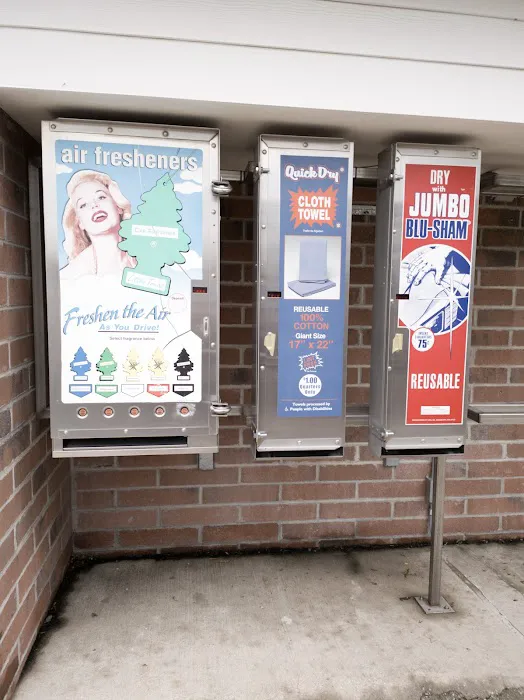 Martin City Car Wash Picture 9