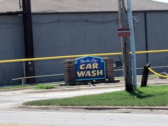 Martin City Car Wash Picture 7