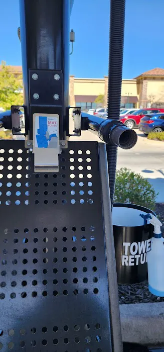 Club Car Wash Picture 7