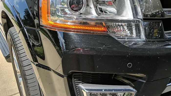 GO Car Wash Picture 7