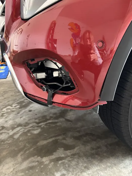 Tidal Wave Auto Spa | Car Wash Picture 4